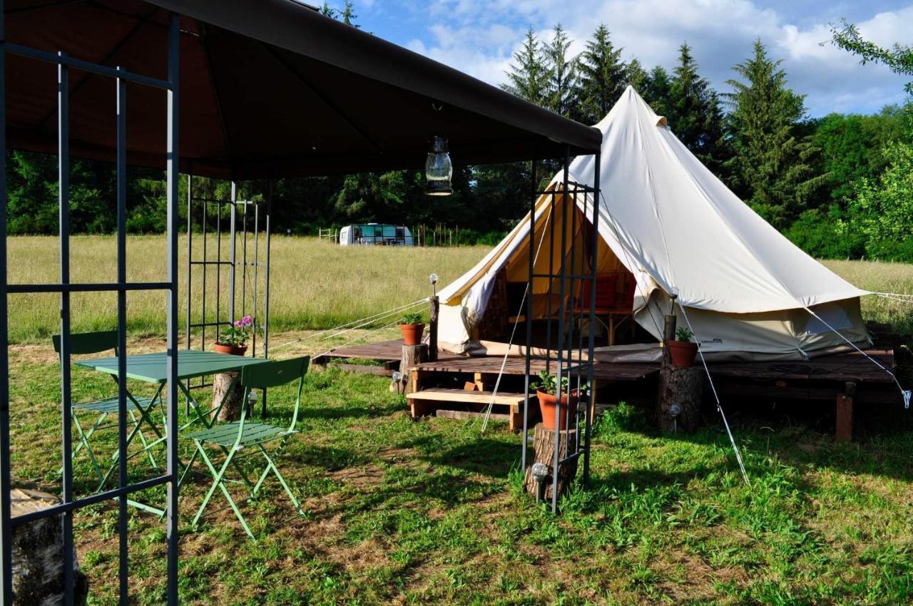 Guillerin Caravan And Glamping Sornac Luaran gambar