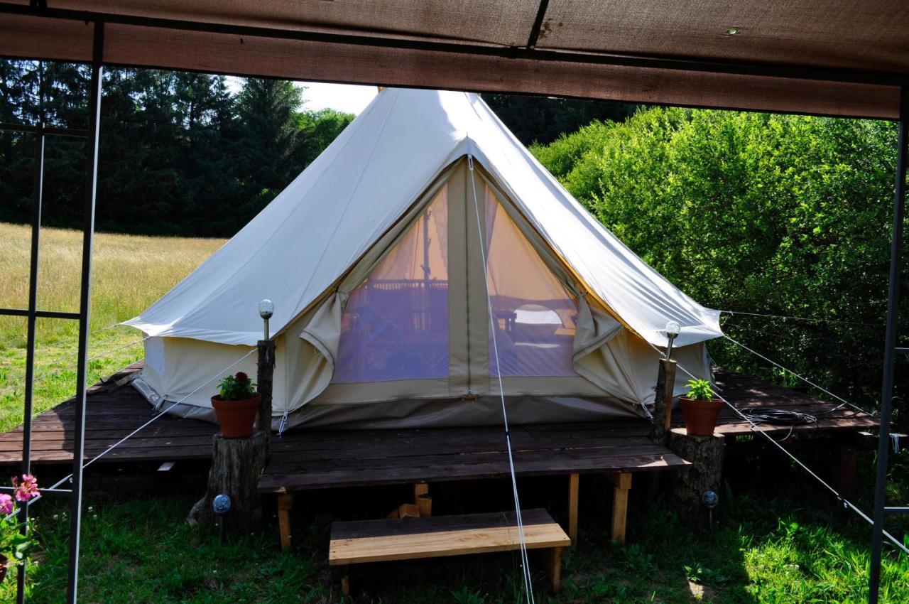 Guillerin Caravan And Glamping Sornac Luaran gambar